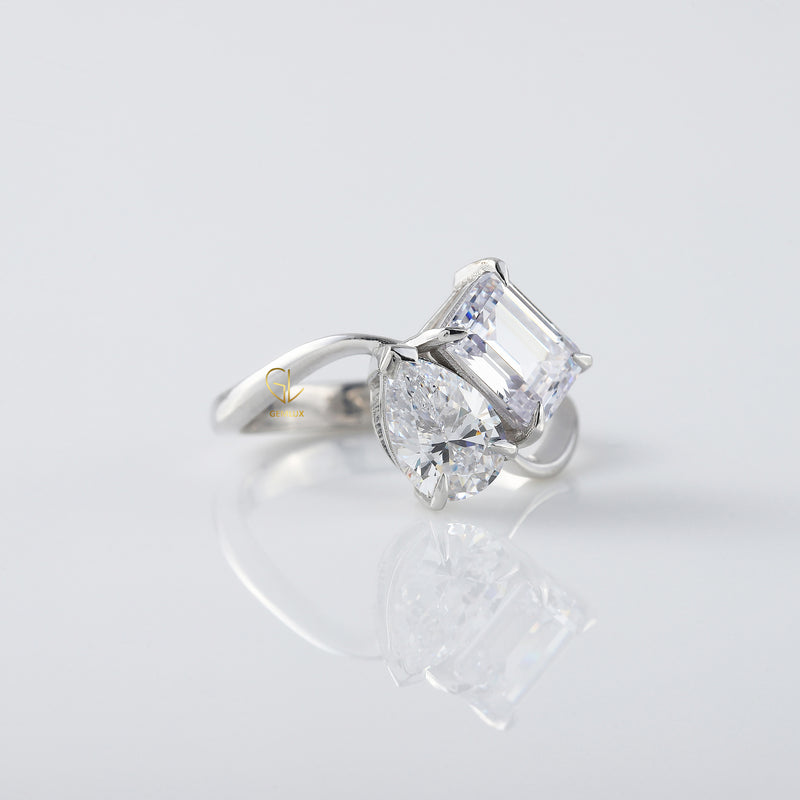 Lab Grown Pear Cut and Emerald Cut Toi Et Moi Engagement Ring