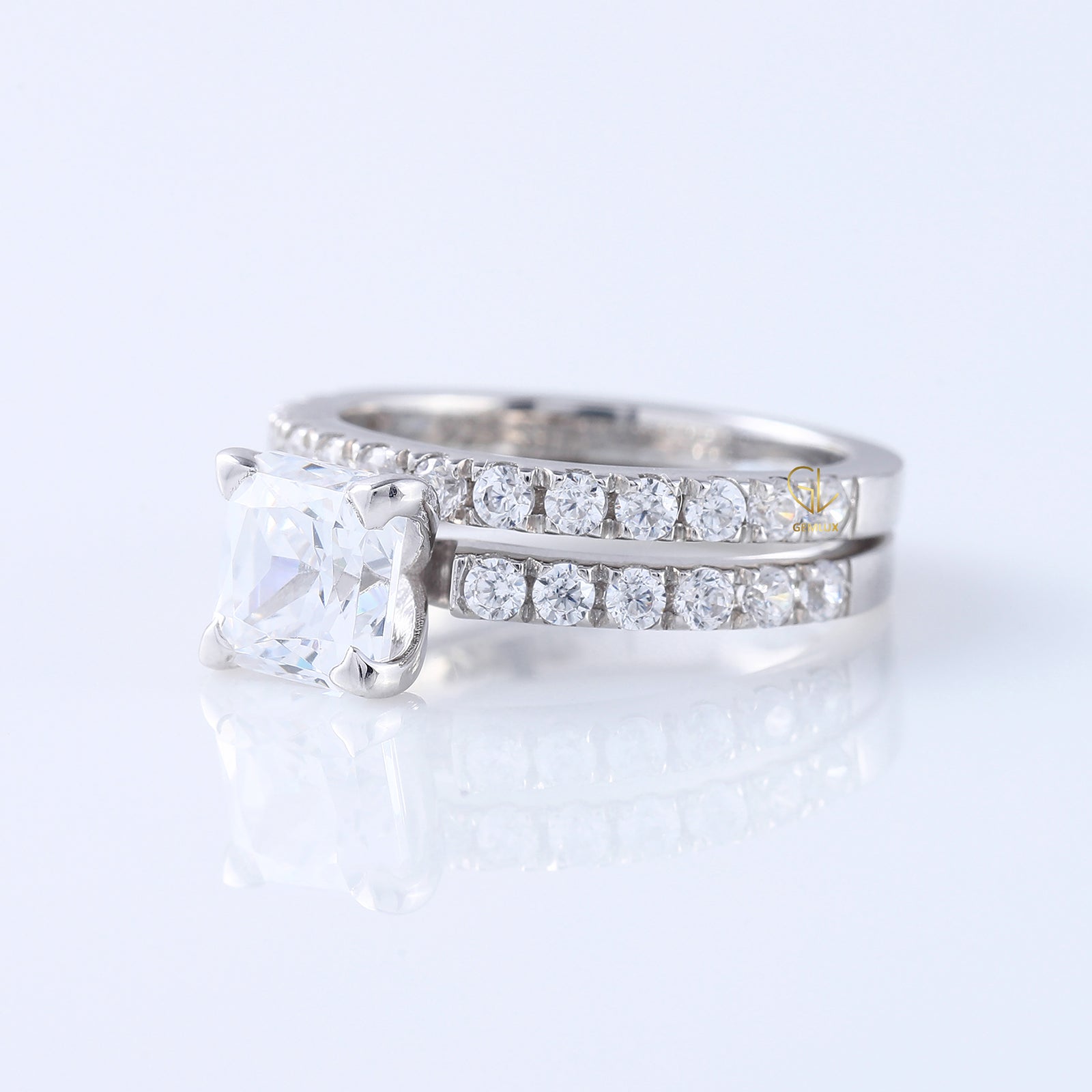 Lab Grown Princess Cut Diamond Ring Set