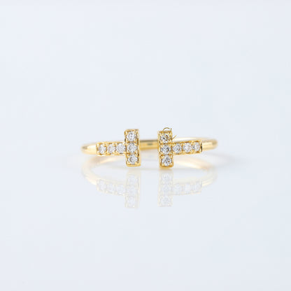 Lab Grown T Diamond Wire Ring - Yellow Gold
