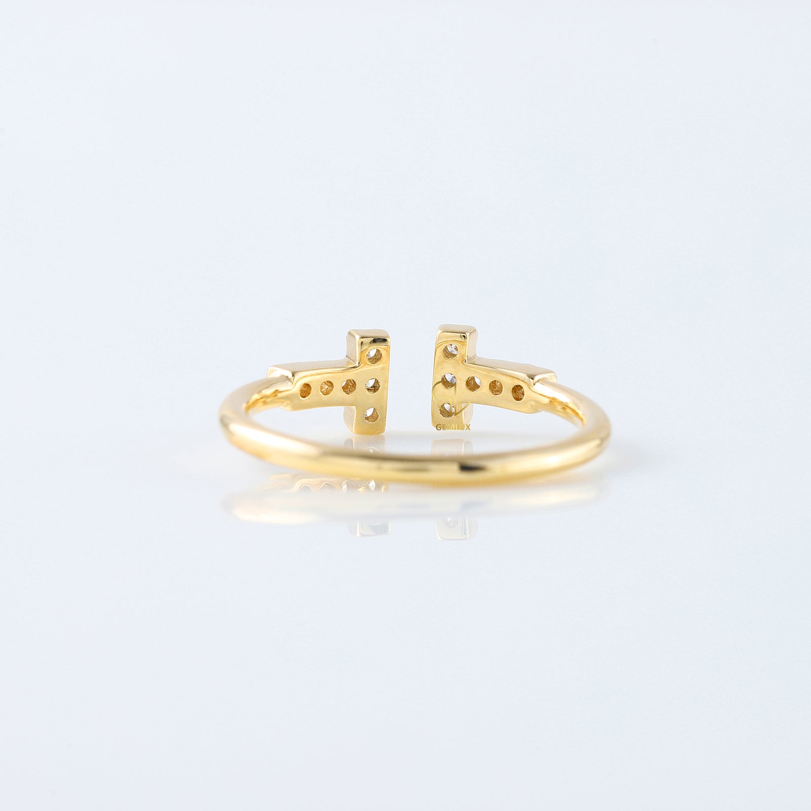 Lab Grown T Diamond Wire Ring - Yellow Gold