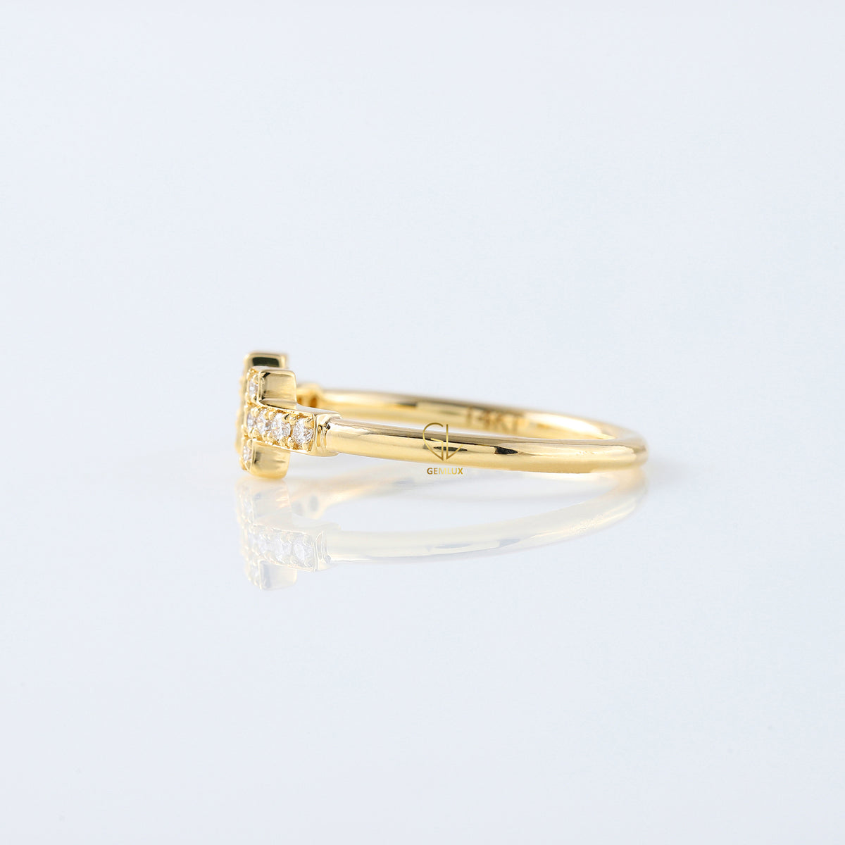 Lab Grown T Diamond Wire Ring - Yellow Gold