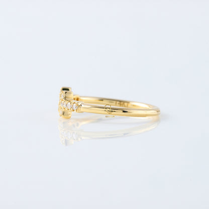 Lab Grown T Diamond Wire Ring - Yellow Gold