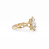 Elegant Ginkgo Leaf Inspired Design | By Gemlux Jewels