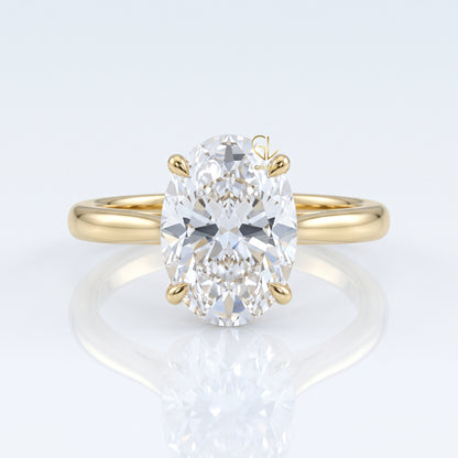 Classic Four Prong Minimalist Ring | By Gemlux Jewels
