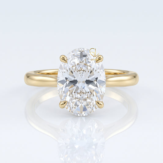 Classic Four Prong Minimalist Ring | By Gemlux Jewels