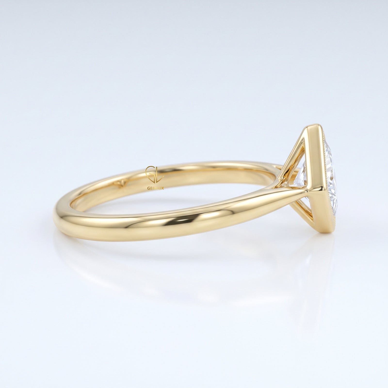 Princess Cut Diamond Ring | By Gemlux Jewels
