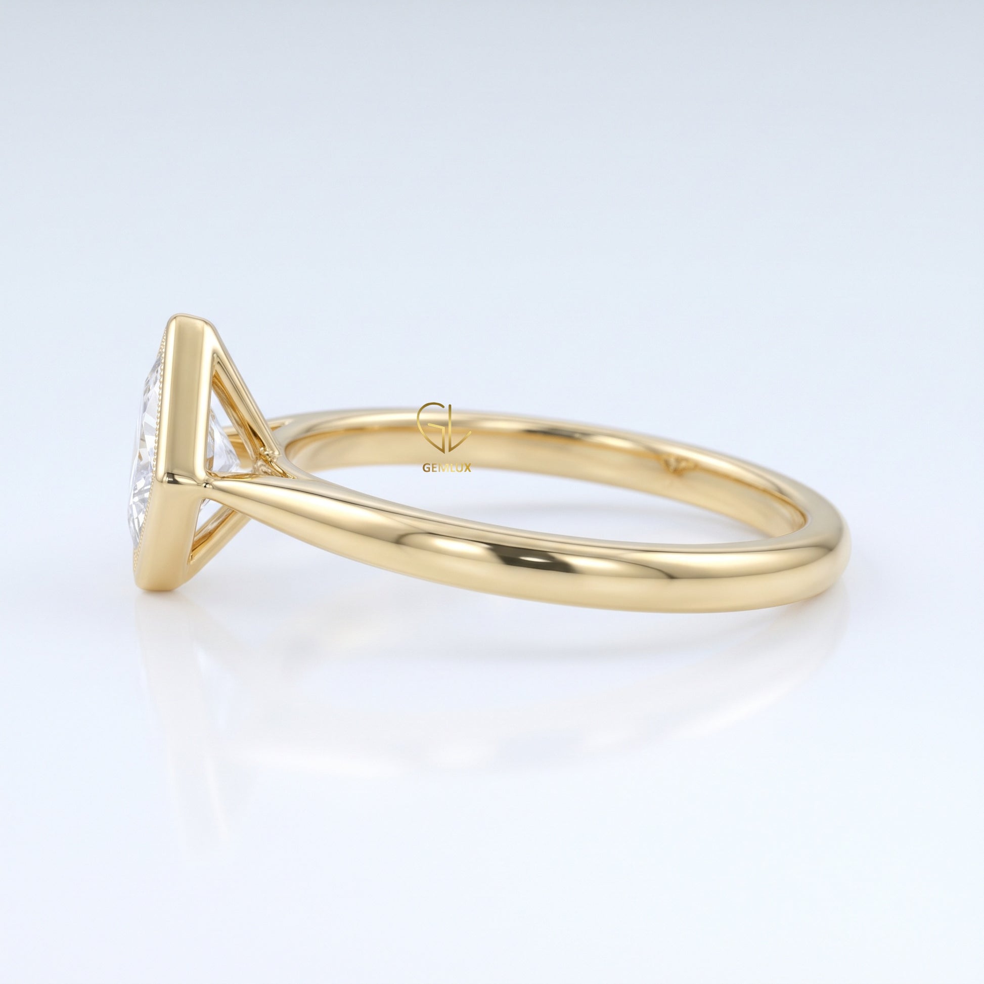 Princess Cut Diamond Ring | By Gemlux Jewels