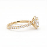 Round Cut Diamond Halo Pavé Engagement Ring