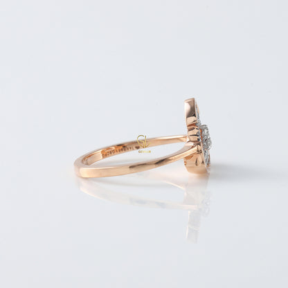 Round Cut Lab Grown Diamond Triangle Shap Engagement Ring