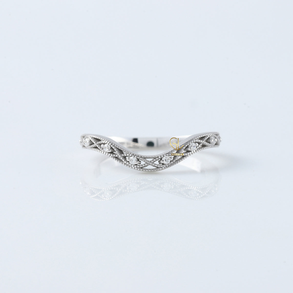 Round Cut Lab Grown Diamond Vintage Art Deco Band