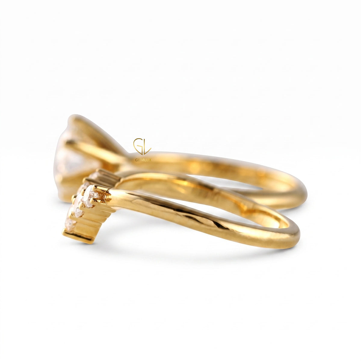 Round Cut Lab Grown Solitaire Engagement Ring With Matching Curved Ring Set