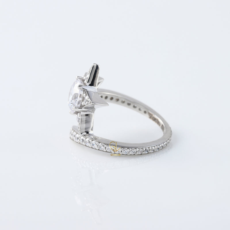 Round Cut Moissanite Diamond Bypass Engagement Ring
