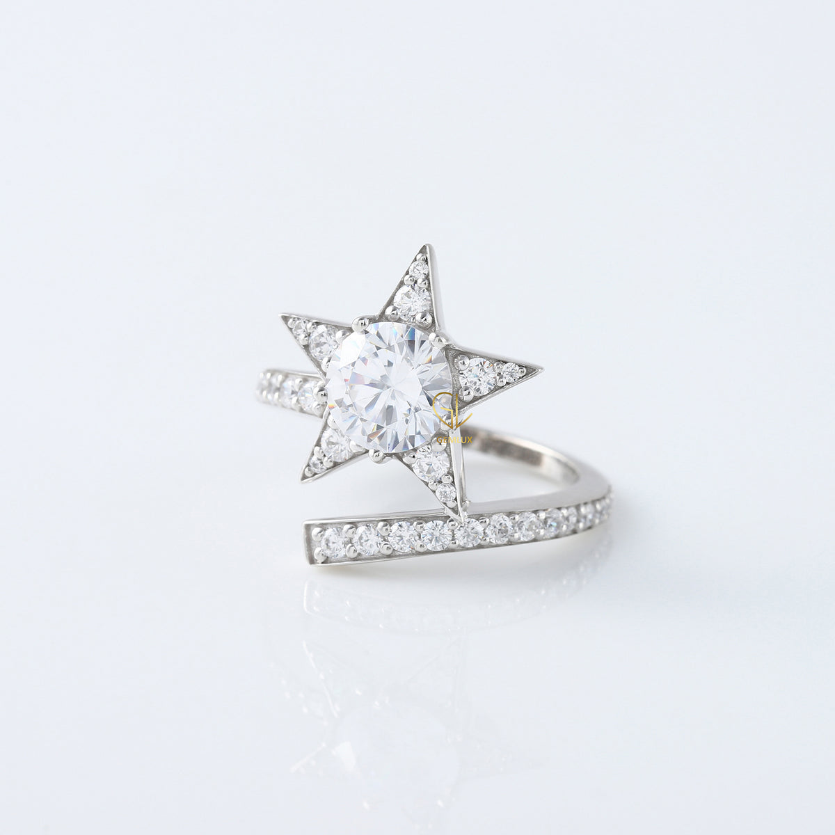 Round Cut Moissanite Diamond Bypass Engagement Ring