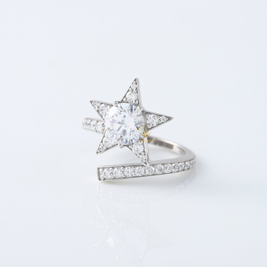 Round Cut Moissanite Diamond Bypass Engagement Ring
