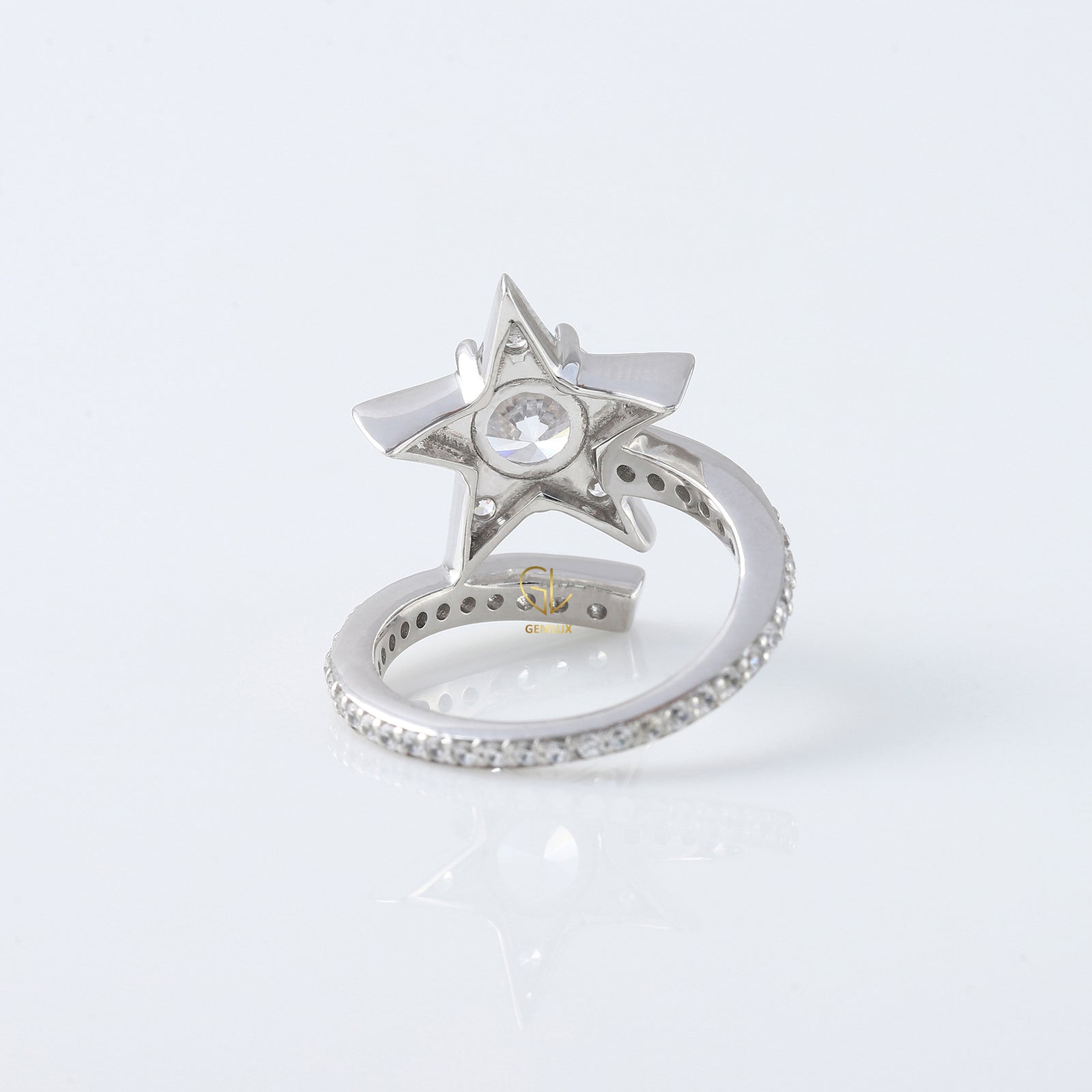 Round Cut Moissanite Diamond Bypass Engagement Ring