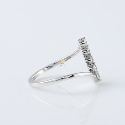 Round Cut Moissanite Diamond Five Stone Bypass Ring