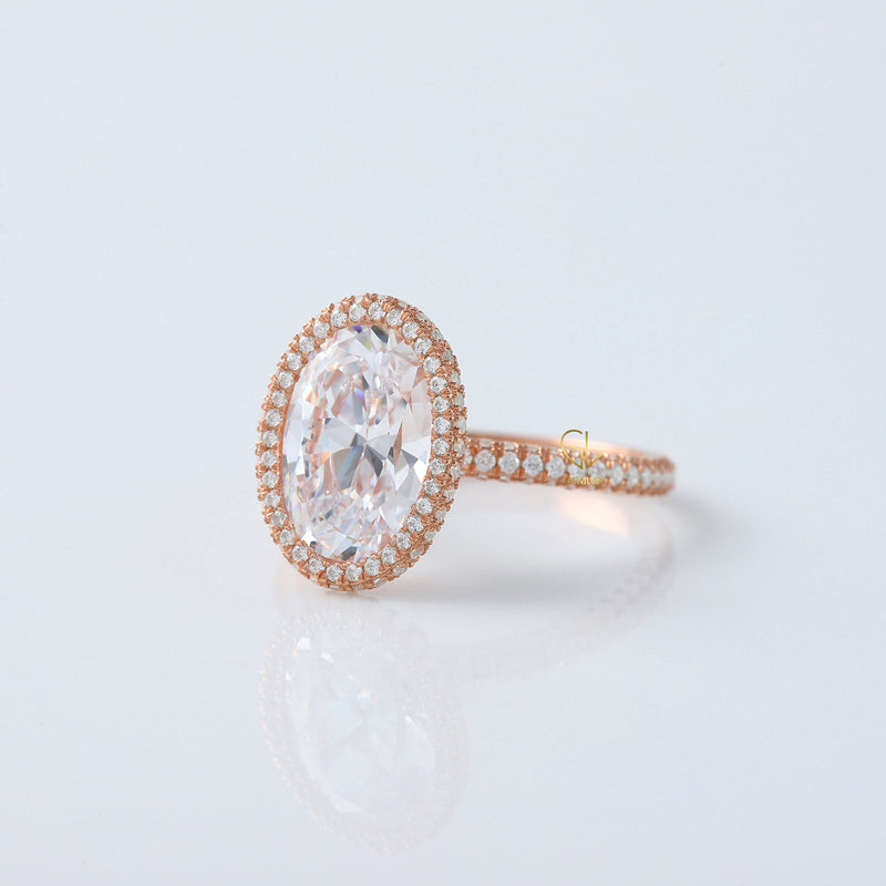 Round Cut Moissanite Diamond Hidden Halo Engagement Ring