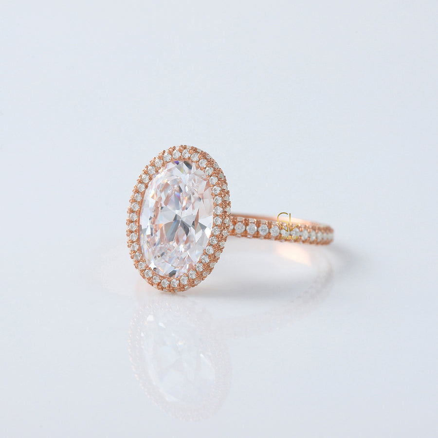 Round Cut Moissanite Diamond Hidden Halo Engagement Ring