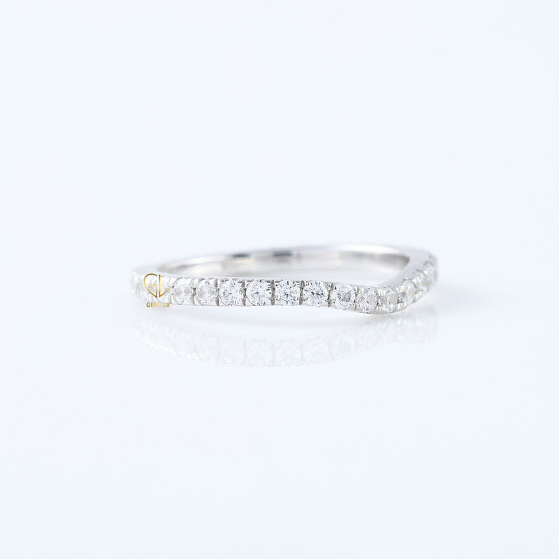 Round Cut Lab Grown Diamond Matching Curved Wedding Ring