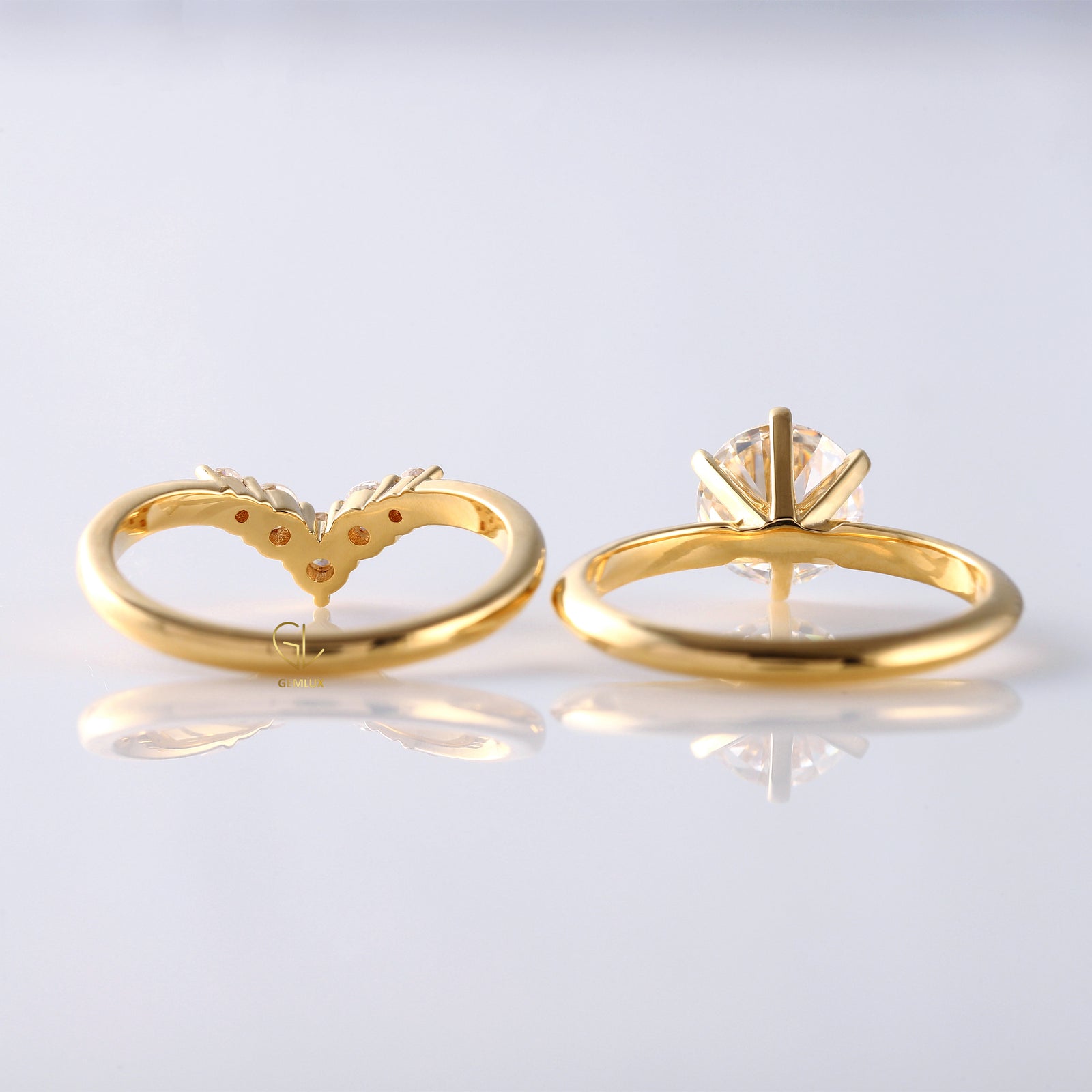 Round Cut Lab Grown Solitaire Engagement Ring With Matching Curved Ring Set