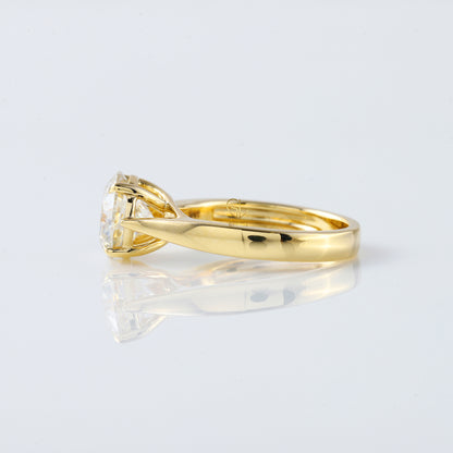 Rouond Cut Moissanite Solitair Engagement Ring