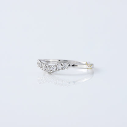 Seven Stone Round Cut Lab Grown Curved Wedding Ring