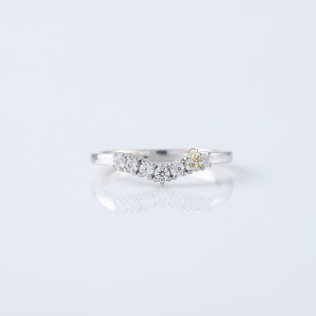 Seven Stone Round Cut Lab Grown Curved Wedding Ring