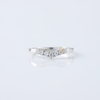 Seven Stone Round Cut Lab Grown Curved Wedding Ring