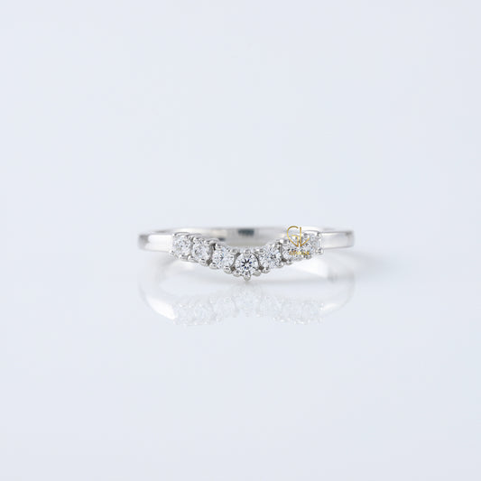 Seven Stone Round Cut Lab Grown Curved Wedding Ring