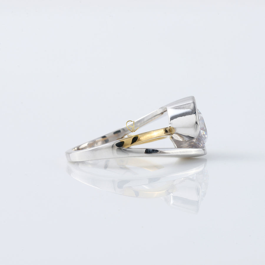Swirl Bypass Round Cut Lab Grown Two Tone Solitaire Engagement Ring