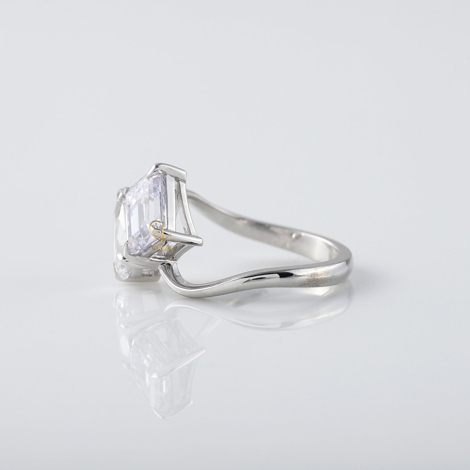 Toi Et Moi Pear & Emerald Cut Moissanite Engagement Ring