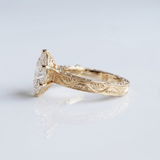 Vintage engraved solitaire engagement ring | By Gemlux Jewels