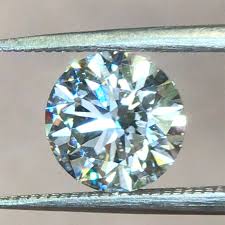 IGI certified 2.04 carat round-cut lab-grown diamond, VS1 clarity, E color, ideal cut, Gemlux Solitaire Collection